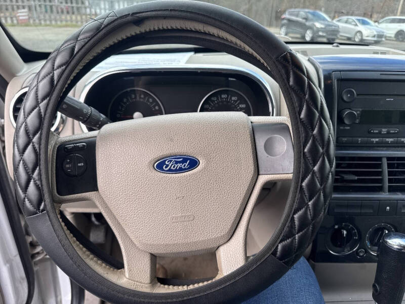 2006 Ford Explorer XLT