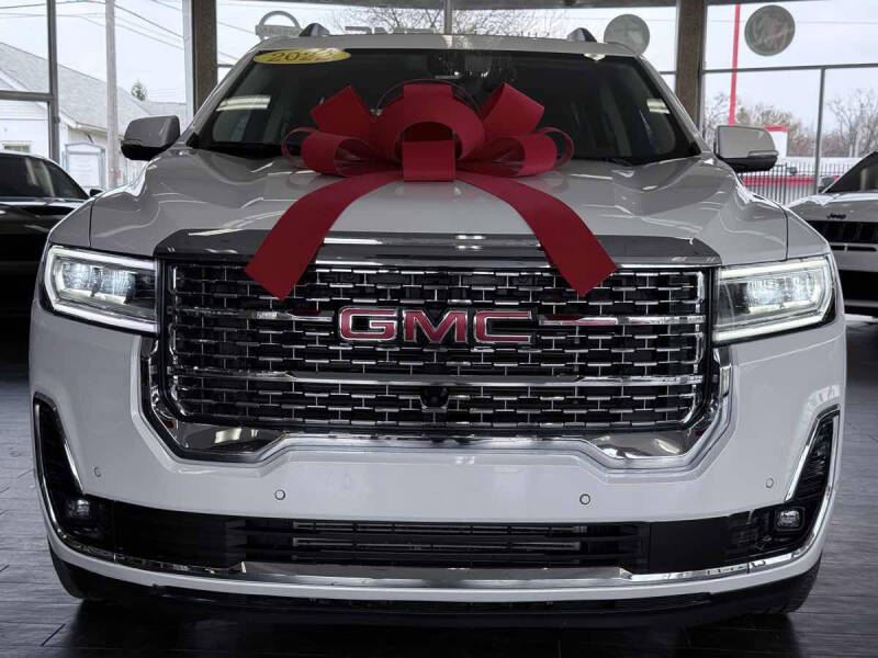 2022 GMC Acadia Denali