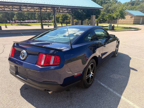 2012 Ford Mustang V6