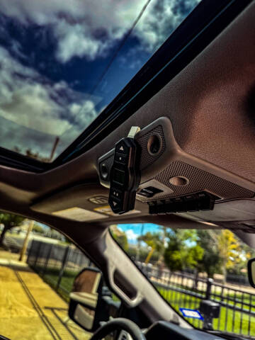 2017 Ford F-350 Super Duty Lariat