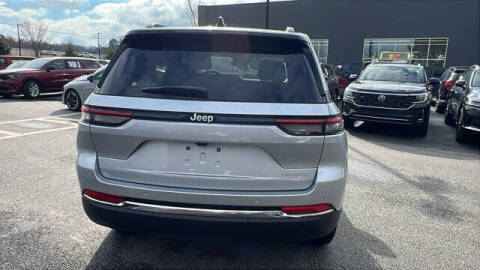 2024 Jeep Grand Cherokee Laredo X