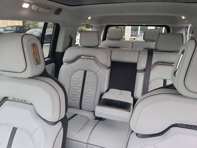 2023 Rivian R1S Launch Edition