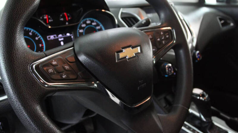 2017 Chevrolet Cruze LT Auto