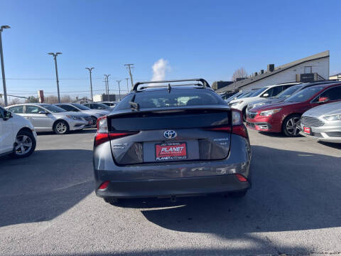 2022 Toyota Prius XLE AWD-e