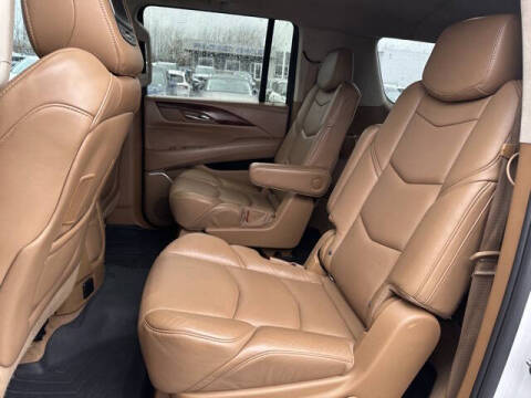 2016 Cadillac Escalade ESV Platinum