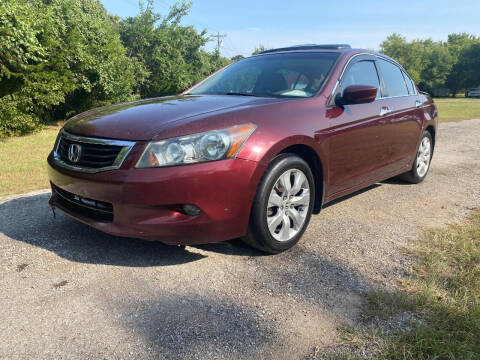 2008 Honda Accord for sale at The Car Shed in Burleson TX