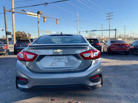 2017 Chevrolet Cruze LT Auto