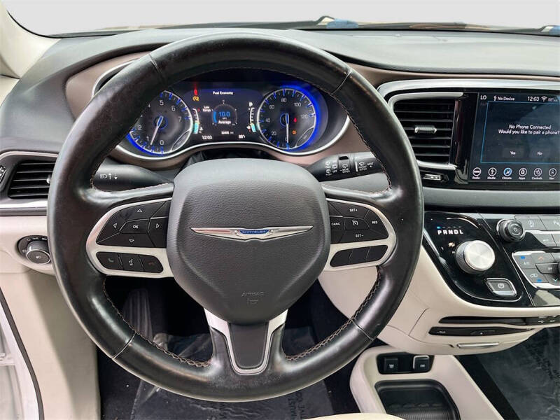 2019 Chrysler Pacifica Touring L Plus