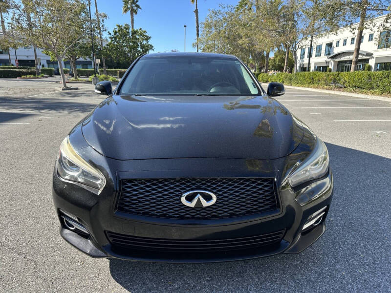 2015 Infiniti Q50 Premium