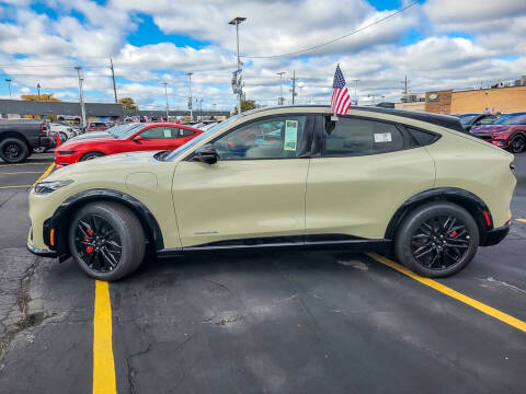 2025 Ford Mustang Mach-E Premium