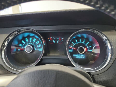 2013 Ford Mustang V6