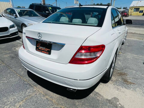 2009 Mercedes-Benz C-Class C 300 Sport