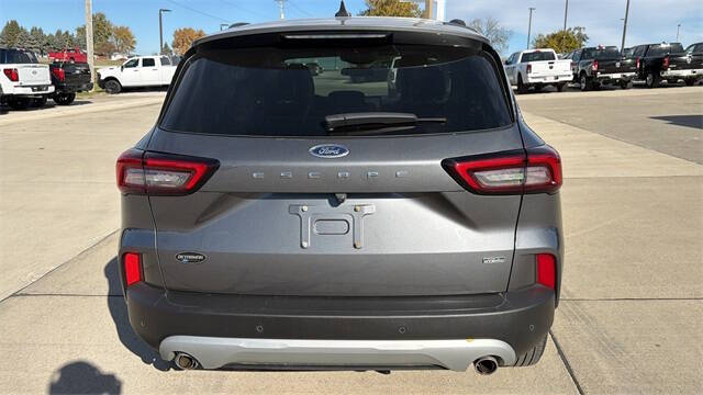 2023 Ford Escape Plug-In Hybrid