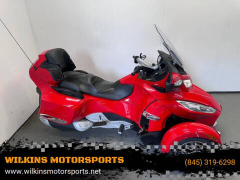 2011 Can-Am Spyder RT-S SE5