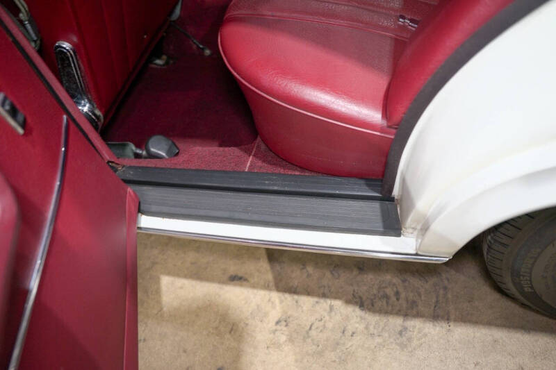 1972 Mercedes-Benz 280-Class