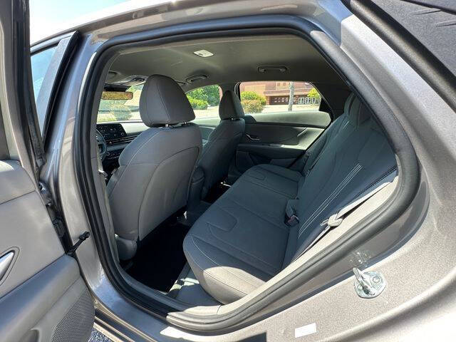 2021 Hyundai Elantra