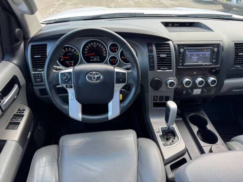 2015 Toyota Sequoia Limited