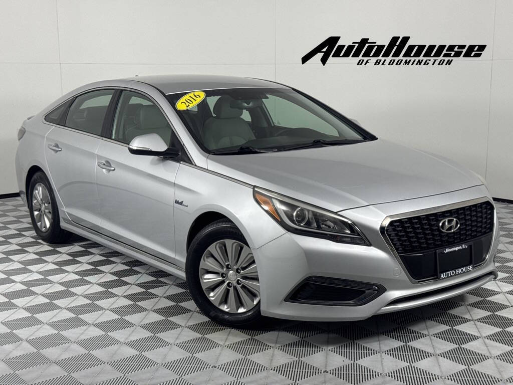 2016 Hyundai Sonata Hybrid SE 4dr Sedan's photo