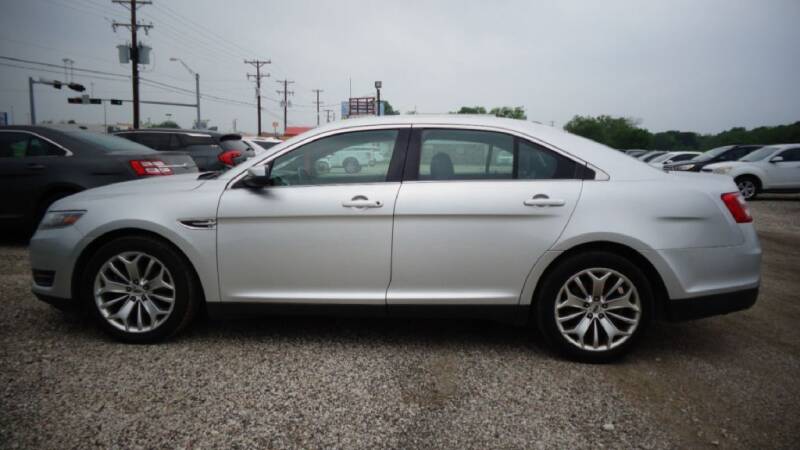 2019 Ford Taurus for sale at L & L Sales in Mexia TX