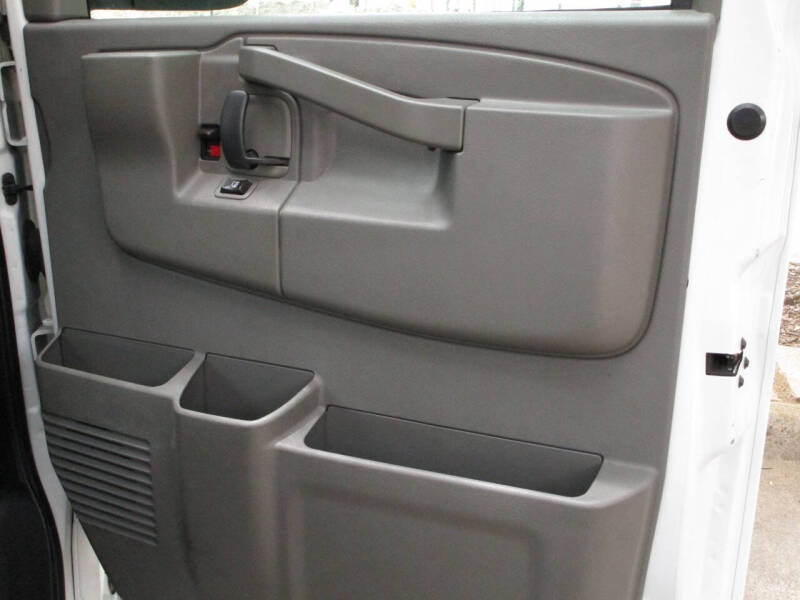 2020 Chevrolet Express 2500