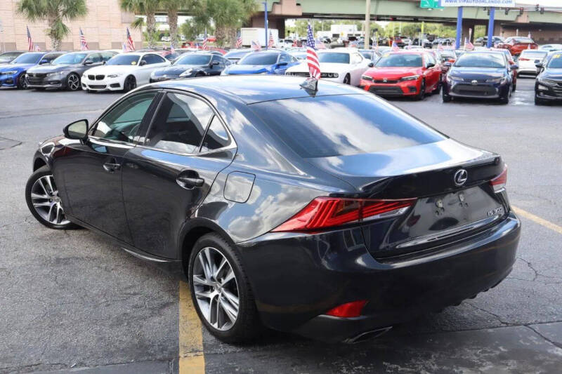 2019 Lexus IS 300