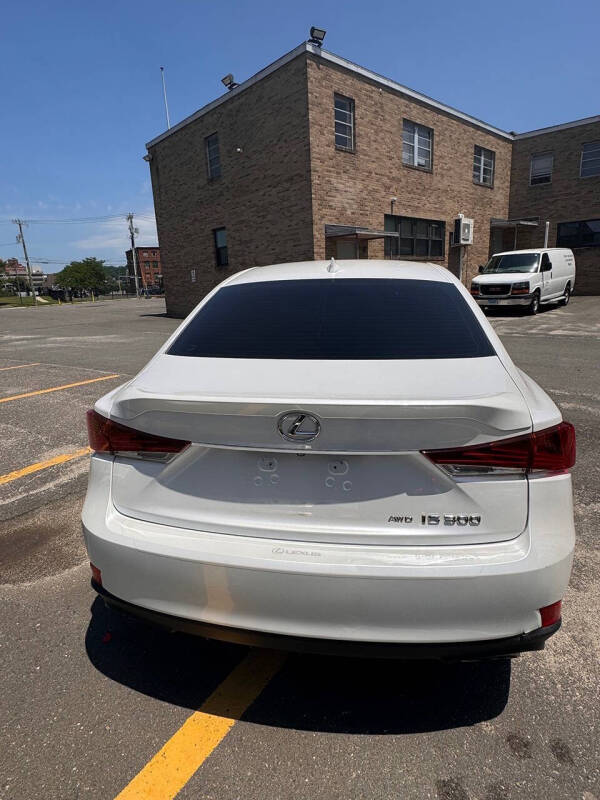 2017 Lexus IS 300