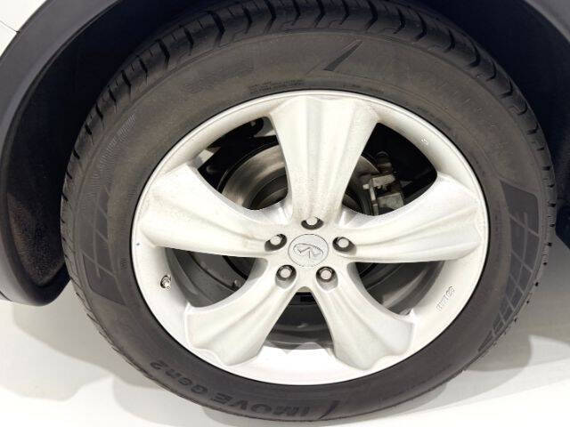 2011 Infiniti FX35