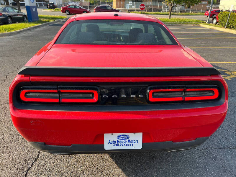 2015 Dodge Challenger SXT