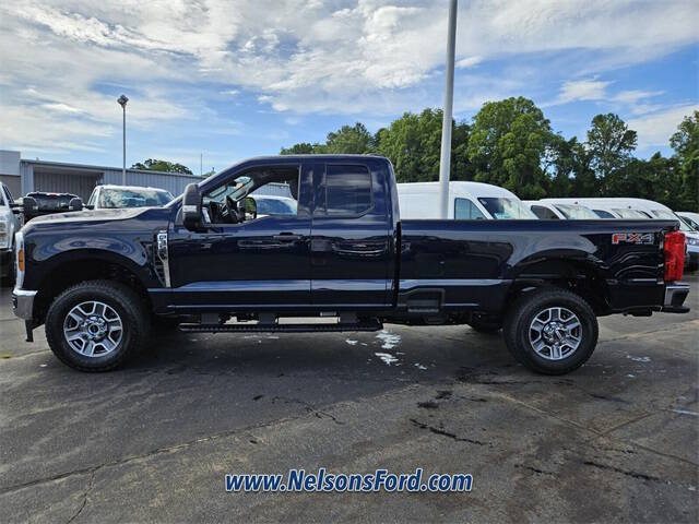 2025 Ford F-350 Super Duty XLT