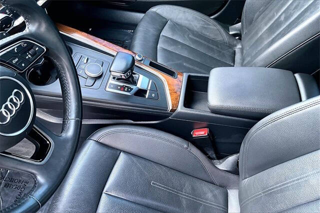 2019 Audi A4 quattro Premium 45 TFSI