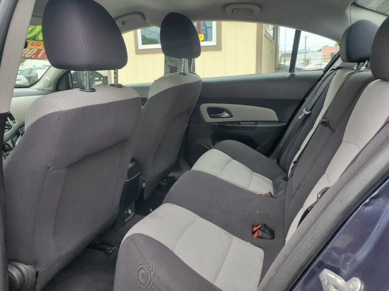 2014 Chevrolet Cruze LS Auto