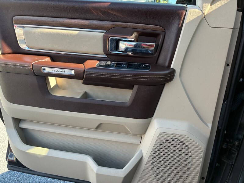 2017 RAM 1500 Laramie