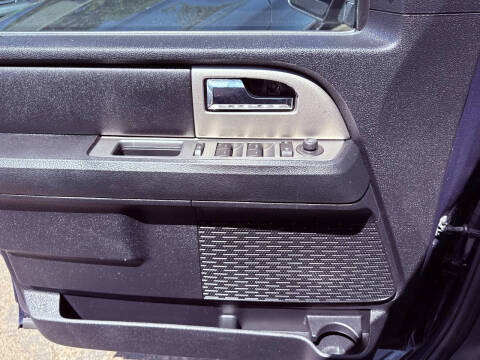 2016 Ford Expedition EL XLT