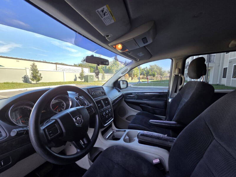 2014 Dodge Grand Caravan SXT