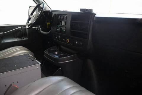 2017 Chevrolet Express 2500