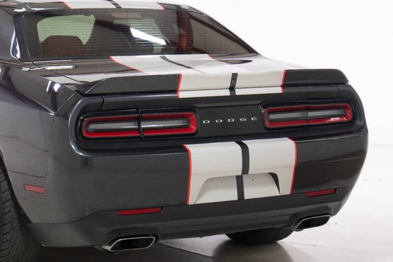 2018 Dodge Challenger R/T photo 29