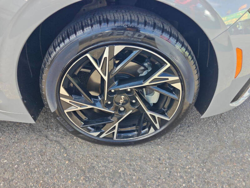 2025 Kia K5