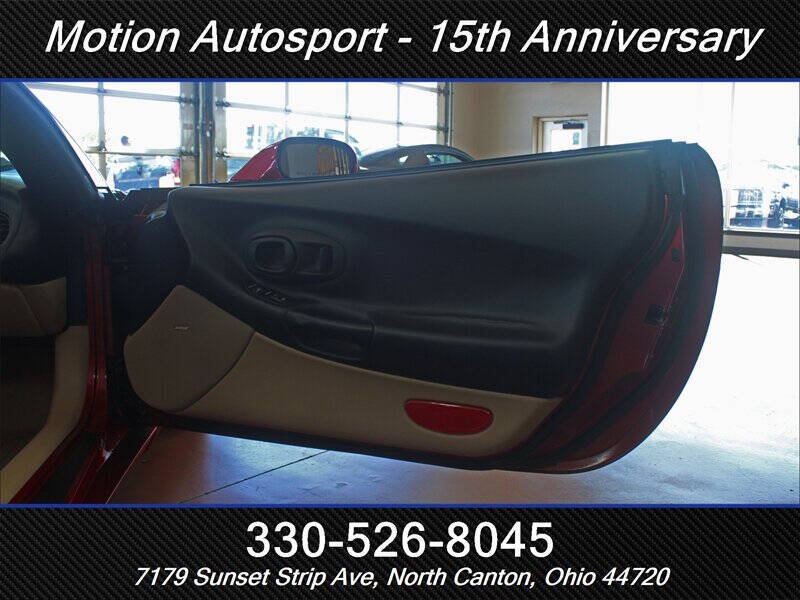 2004 Chevrolet Corvette