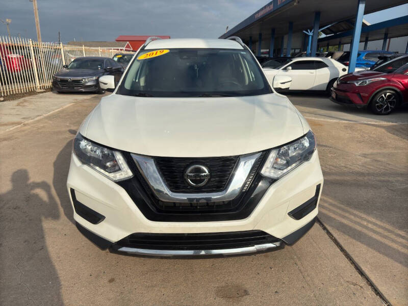 2019 Nissan Rogue SV