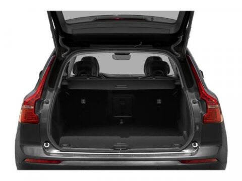 2025 Volvo XC60 B5 Plus Dark Theme