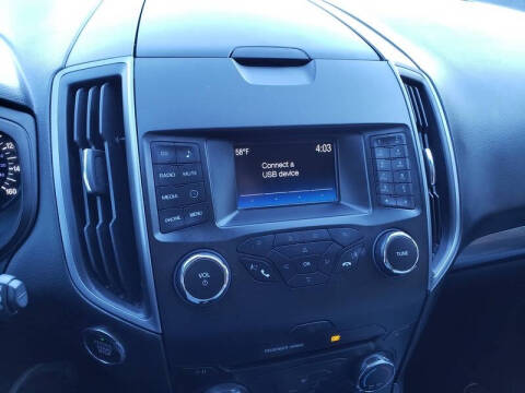 2018 Ford Edge SE