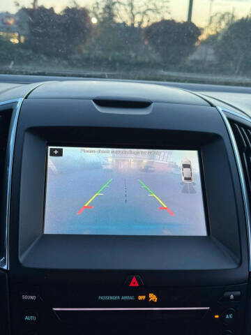 2019 Ford Edge Titanium