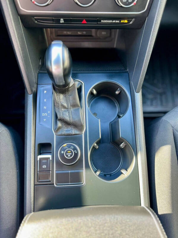 2020 Volkswagen Atlas Cross Sport S 4Motion