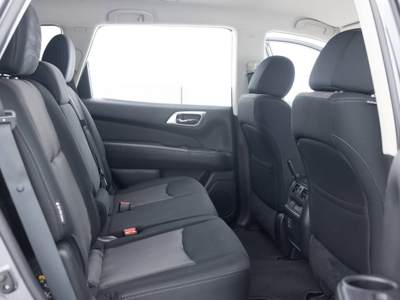 Used Car 2018 Nissan Pathfinder  S 4x4 4dr Suv For Sale Under $15,000 In Coal City, Illinois