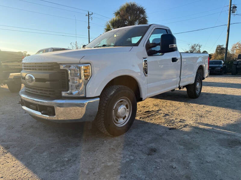 2018 Ford F-250 Super Duty XL's photo