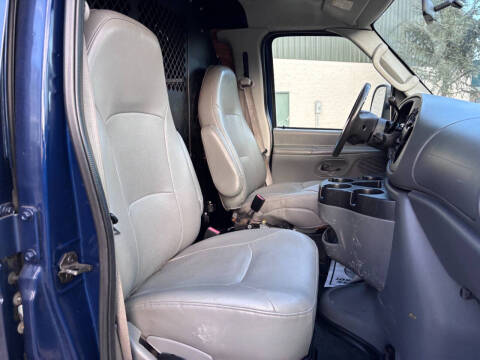 2008 Ford E-Series E-250