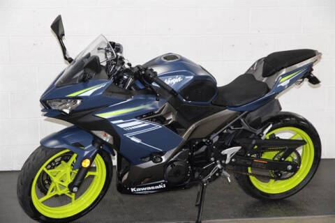 2022 Kawasaki Ninja 400