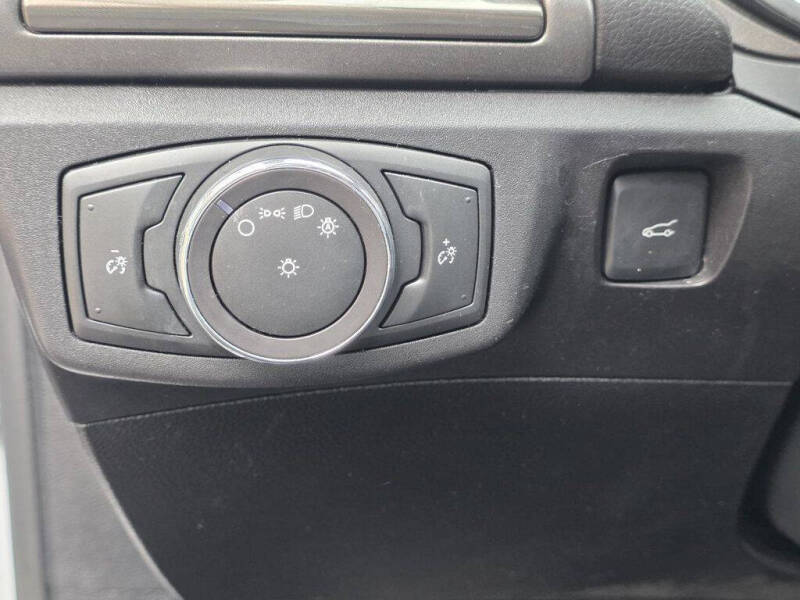 2018 Ford Fusion Hybrid SE