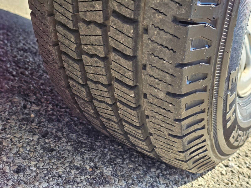 2012 Nissan NV 2500 HD S