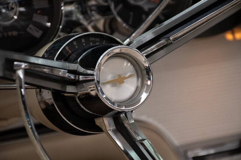 1962 Ford Thunderbird